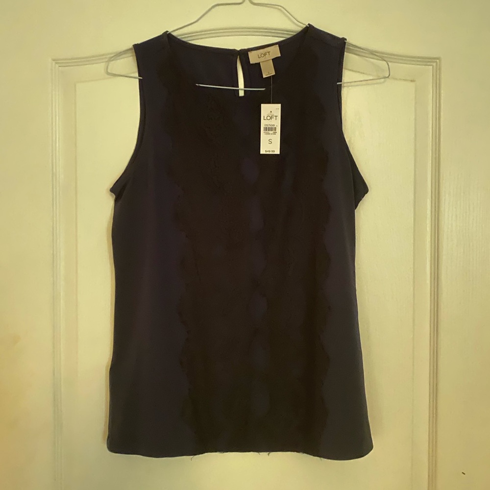 BRAND NEW sleeveless top
